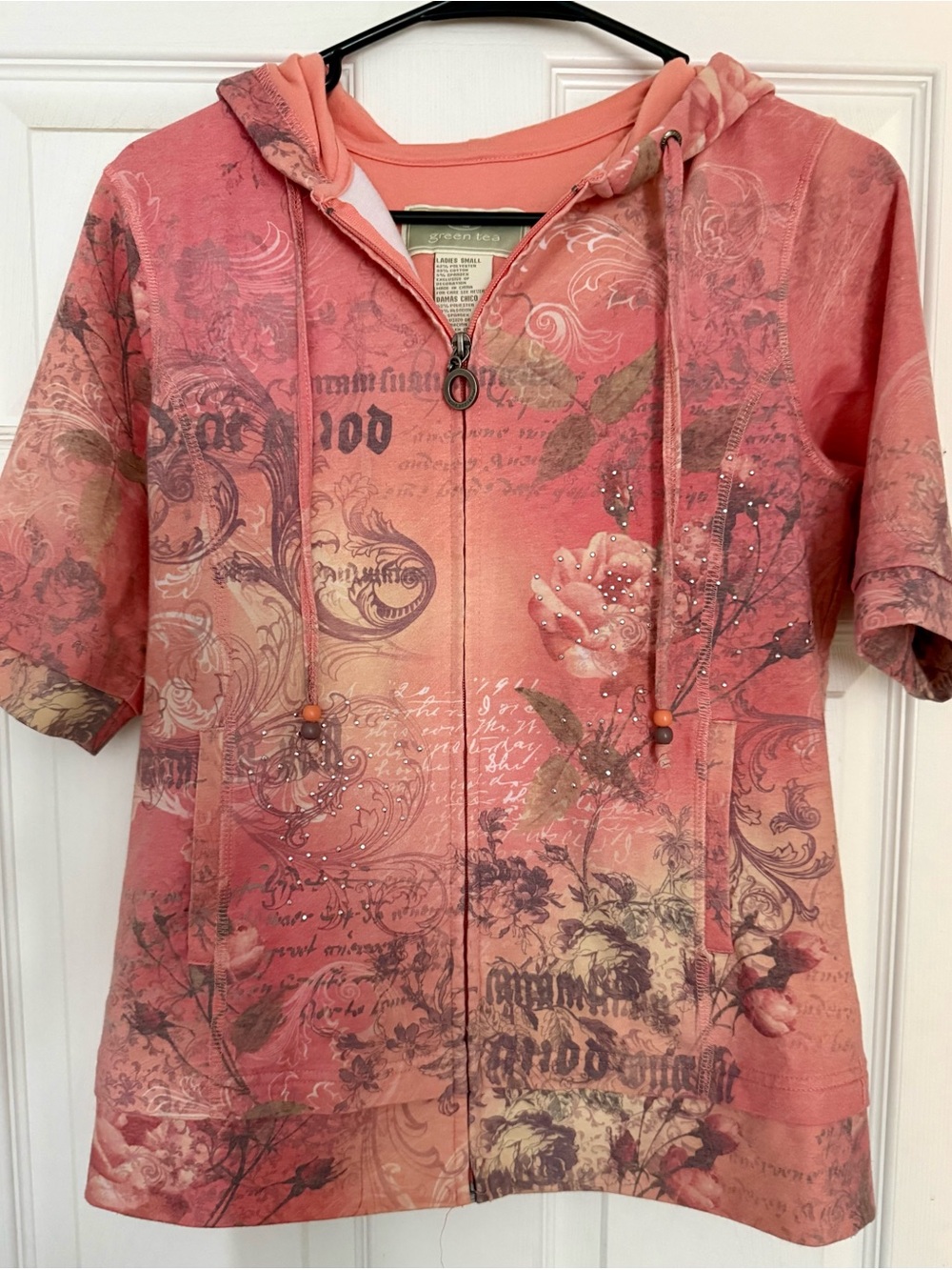 GreenTea Coral-Peach Short-Sleeve Zip Hoodie Jacket